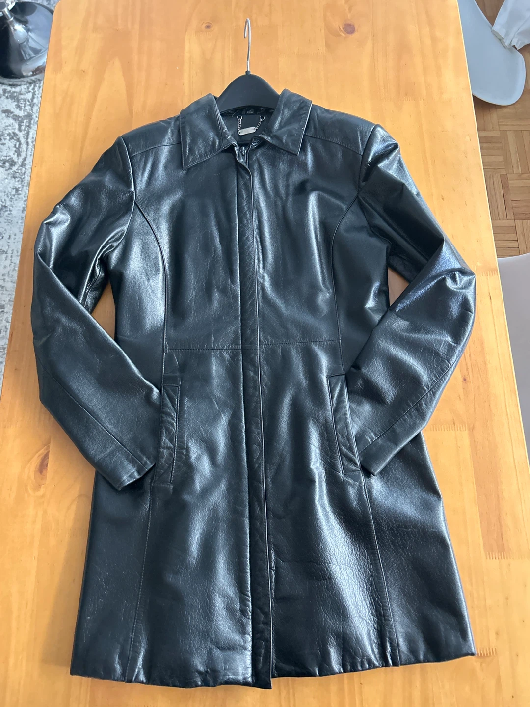 Danier Canada Black Leather Coat Size 4-6
