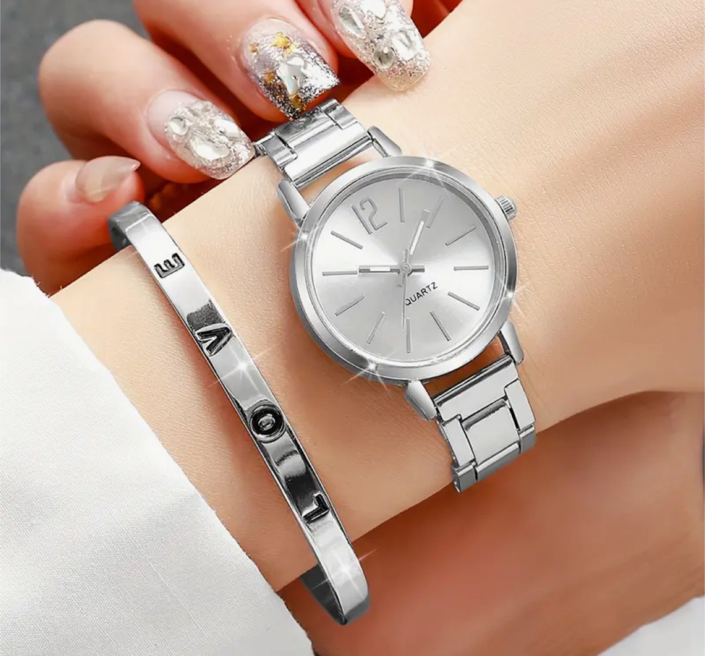 Brand new - Women’s Watch and Bracelet
