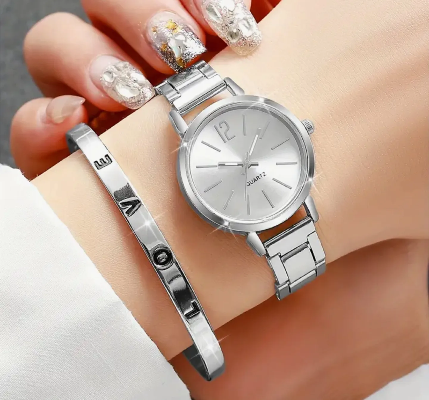 Brand new - Women’s Watch and Bracelet