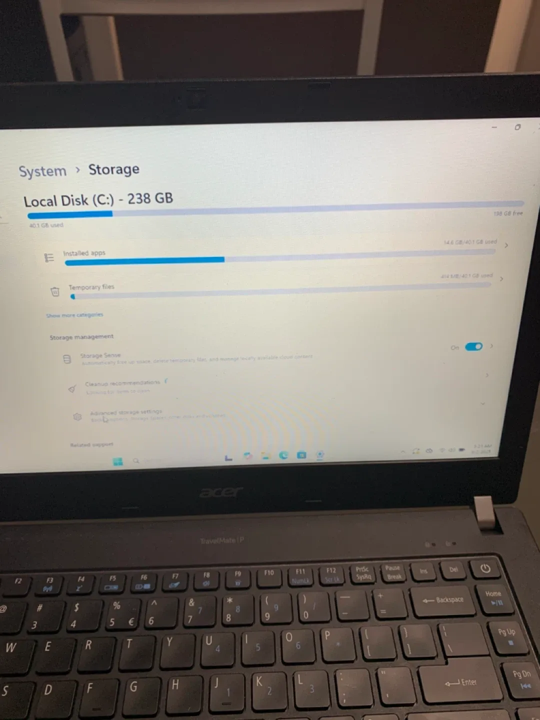 Acer TravelMate P449 Laptop image indicator(8)