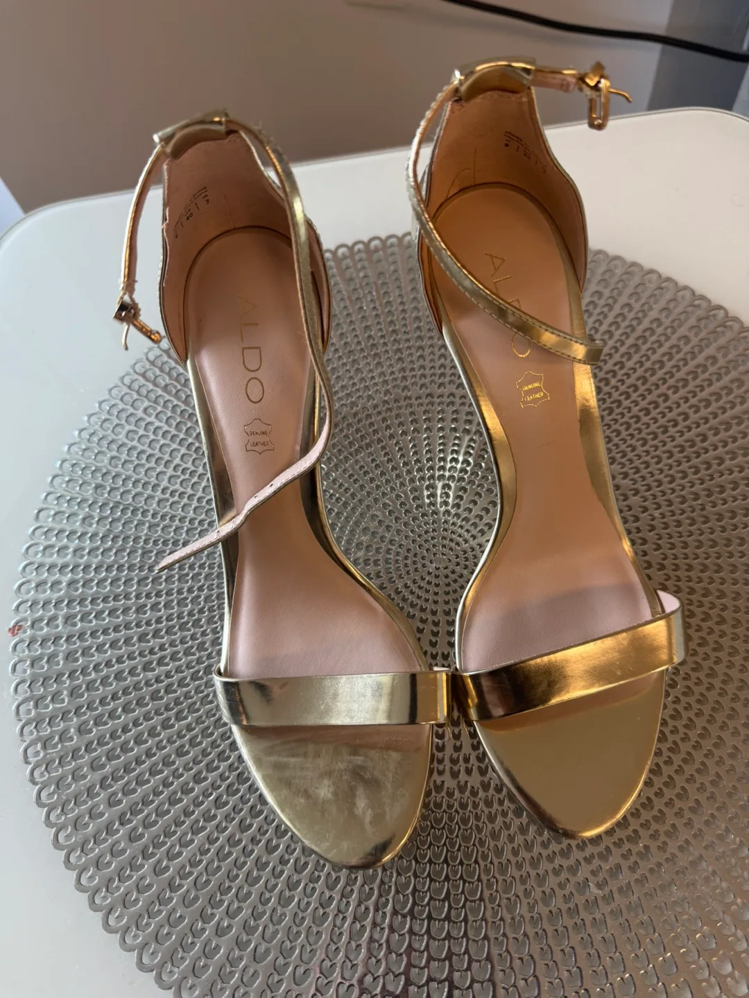 Aldo Gold Heels - Size 9 thumbnail
