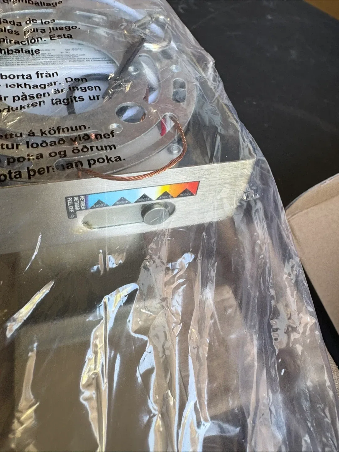 Artika Vince LED Vanity Light – Brand New in Box image indicator(6)