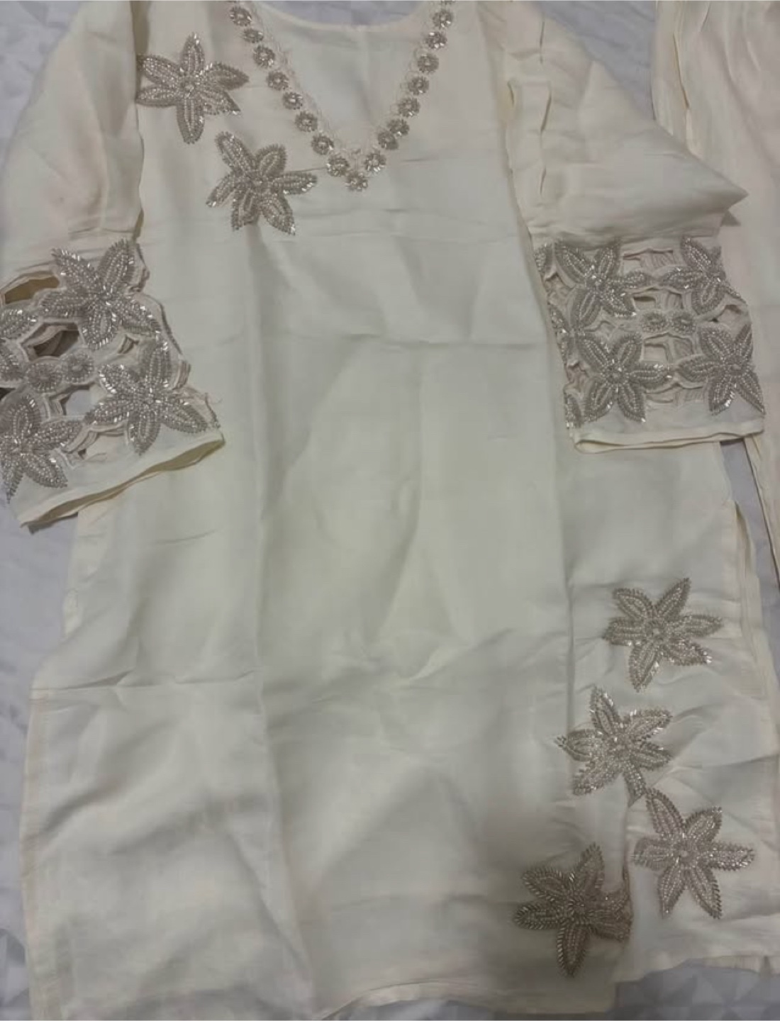 Cream Embroidered Salwar Kameez