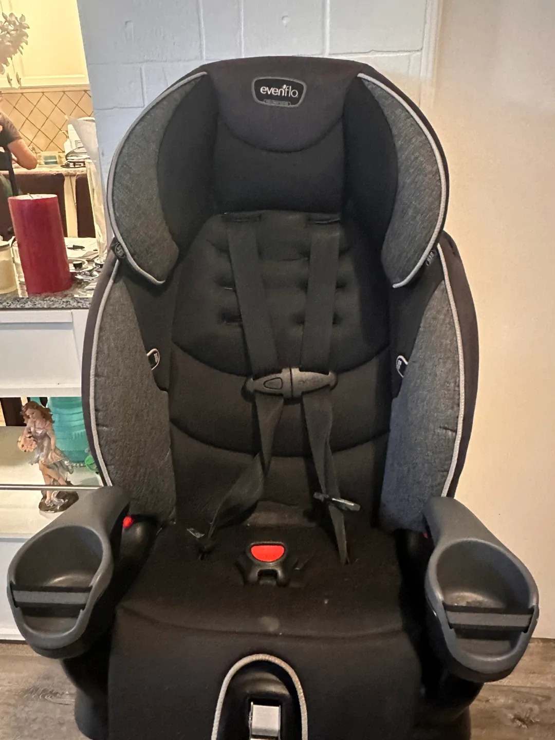 Evenflo Car Seat thumbnail