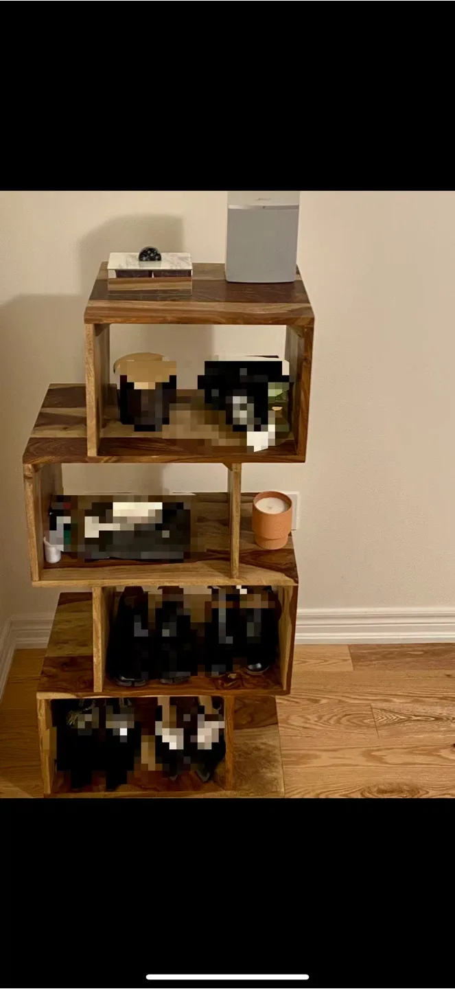 Wooden Cube Shelf thumbnail