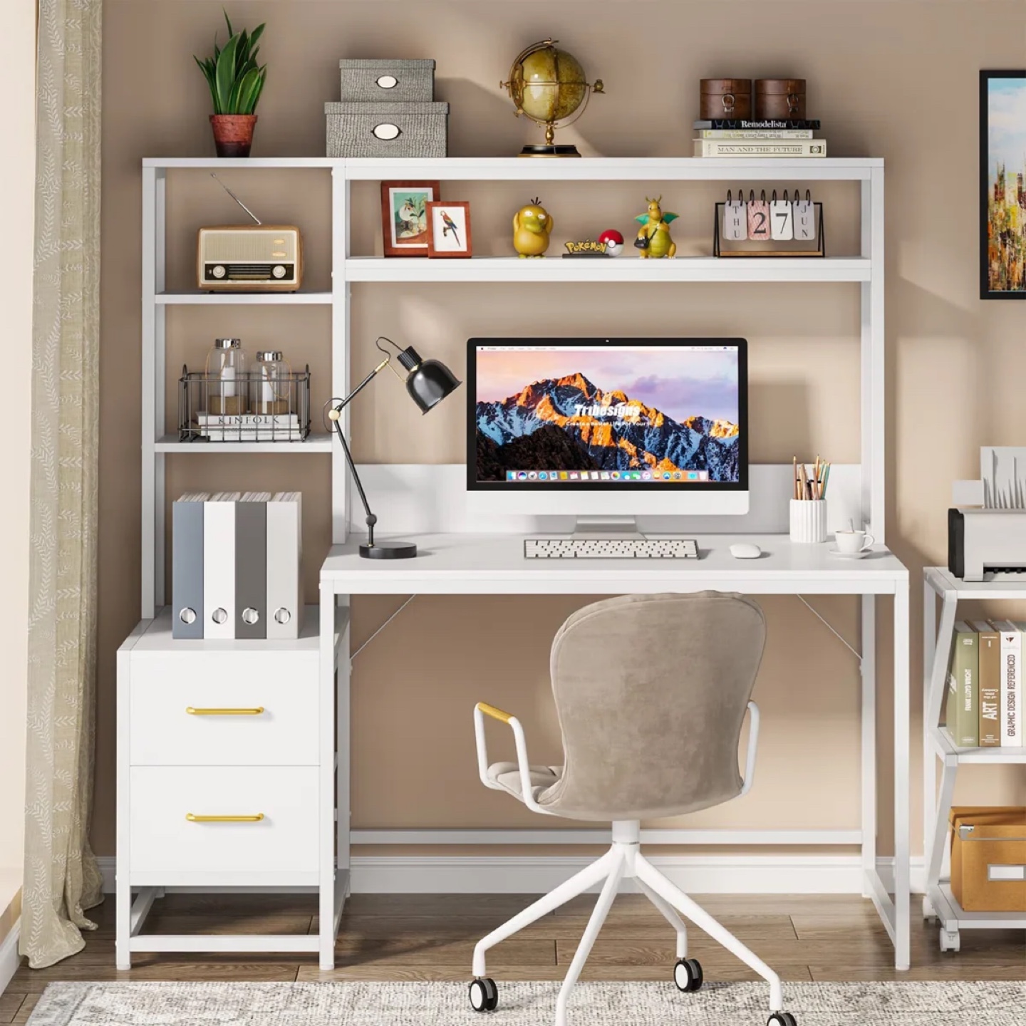 Large desk with hutch