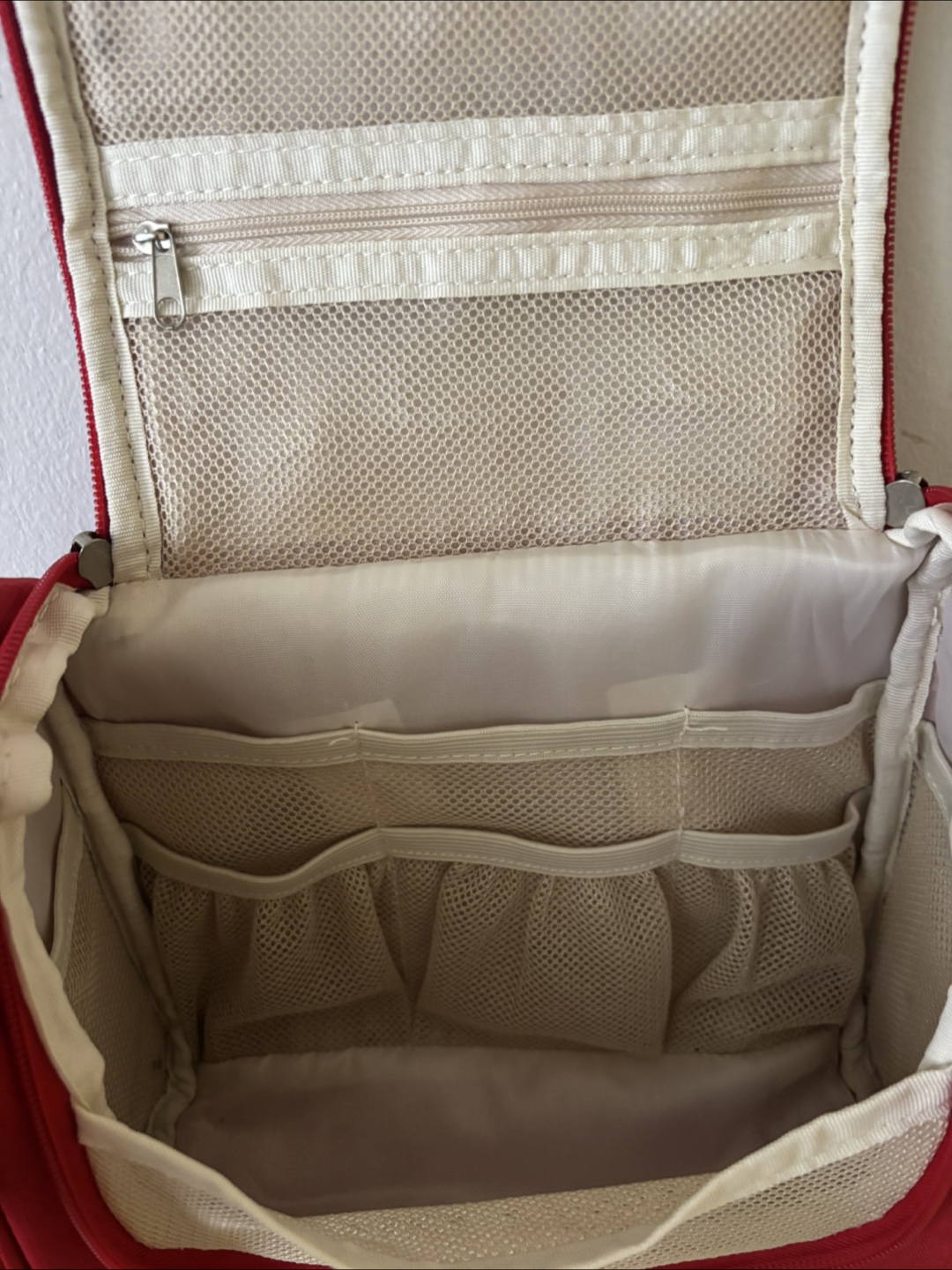 Red Hanging Travel Toiletry Bag - photo 2