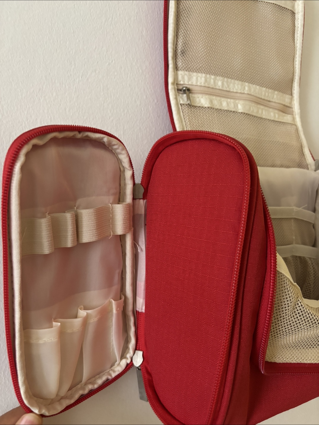 Red Hanging Travel Toiletry Bag - photo 3