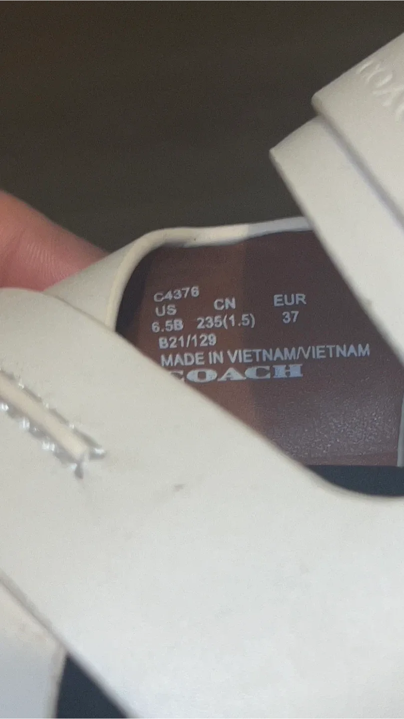 Coach White Leather Sandals US 6.5 image indicator(5)