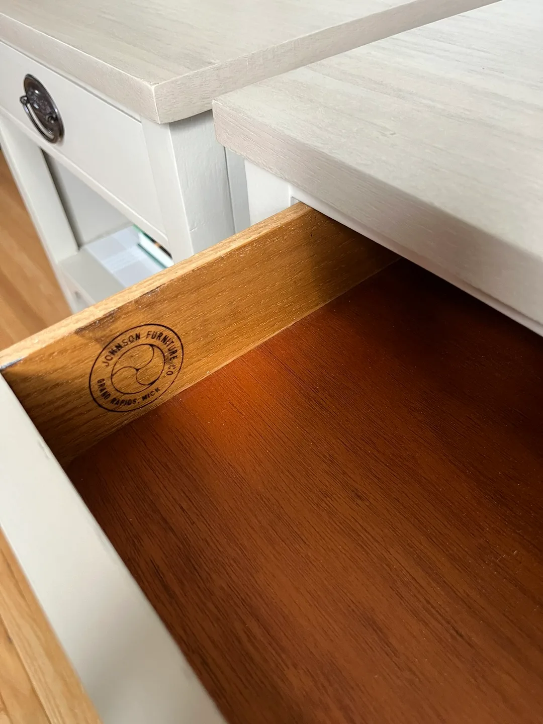 Vintage Johnson Co Nightstands - Set of 2 image indicator(7)