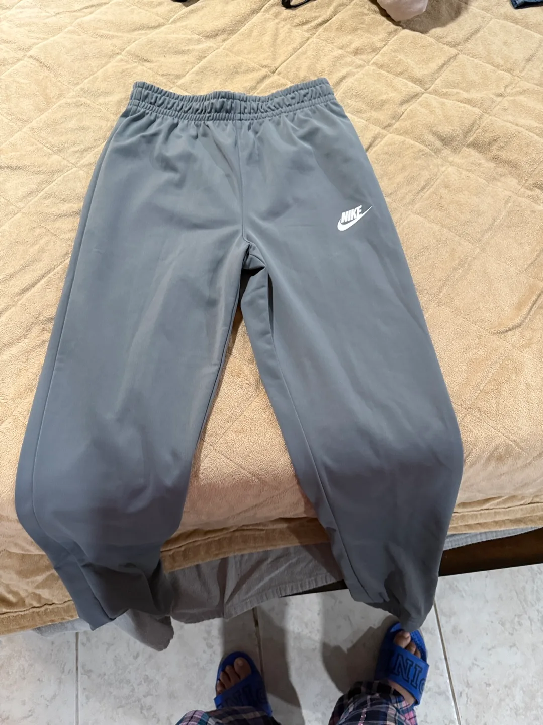 New Nike Youth Unisex Gray Sweatpants - Size L image indicator(6)