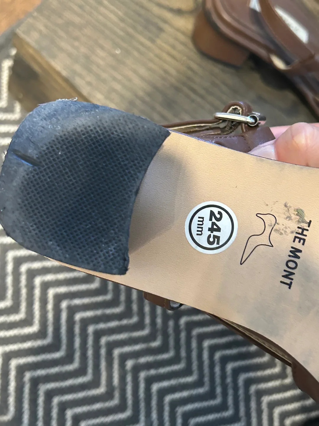 Brown Sandals - Size 245mm image indicator(3)