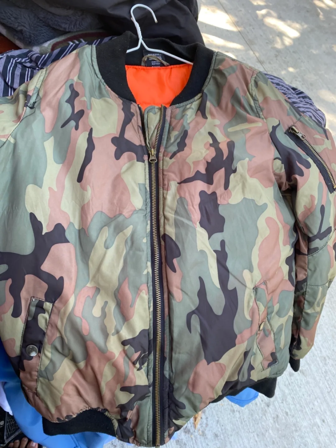 Urban Kids Camo Bomber Jacket XL (16) image indicator(2)
