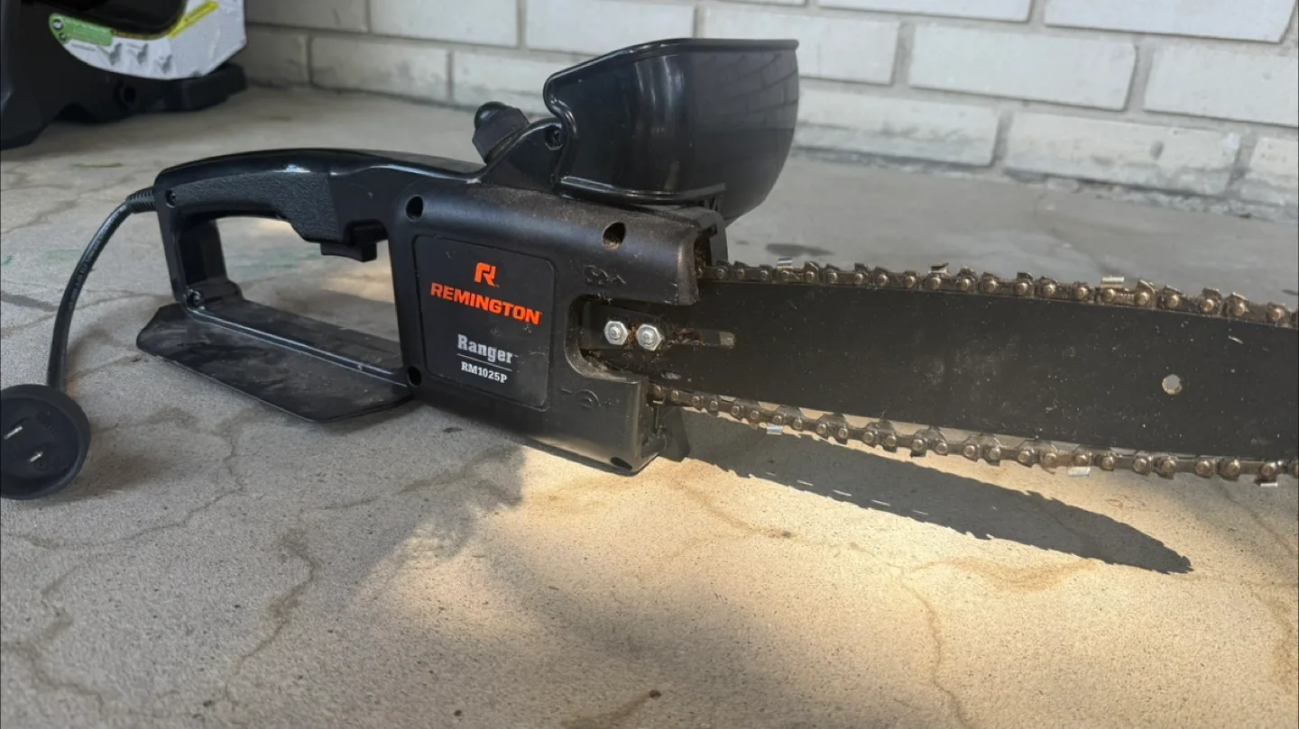 Remington Ranger RM1025SP Chainsaw