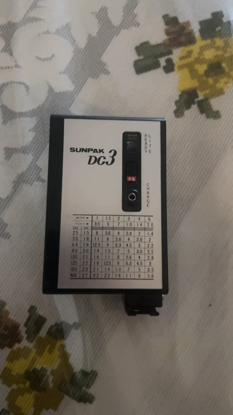 Sunpak DC3 Camera Flash thumbnail