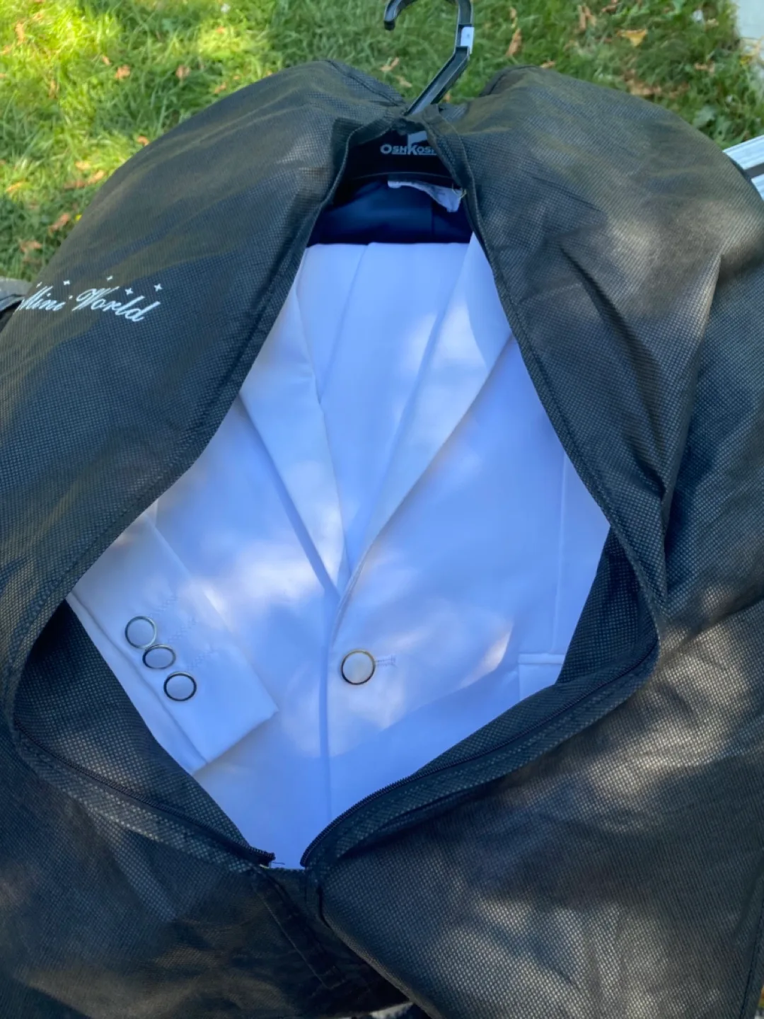 White Suit size kids 7 image indicator(2)