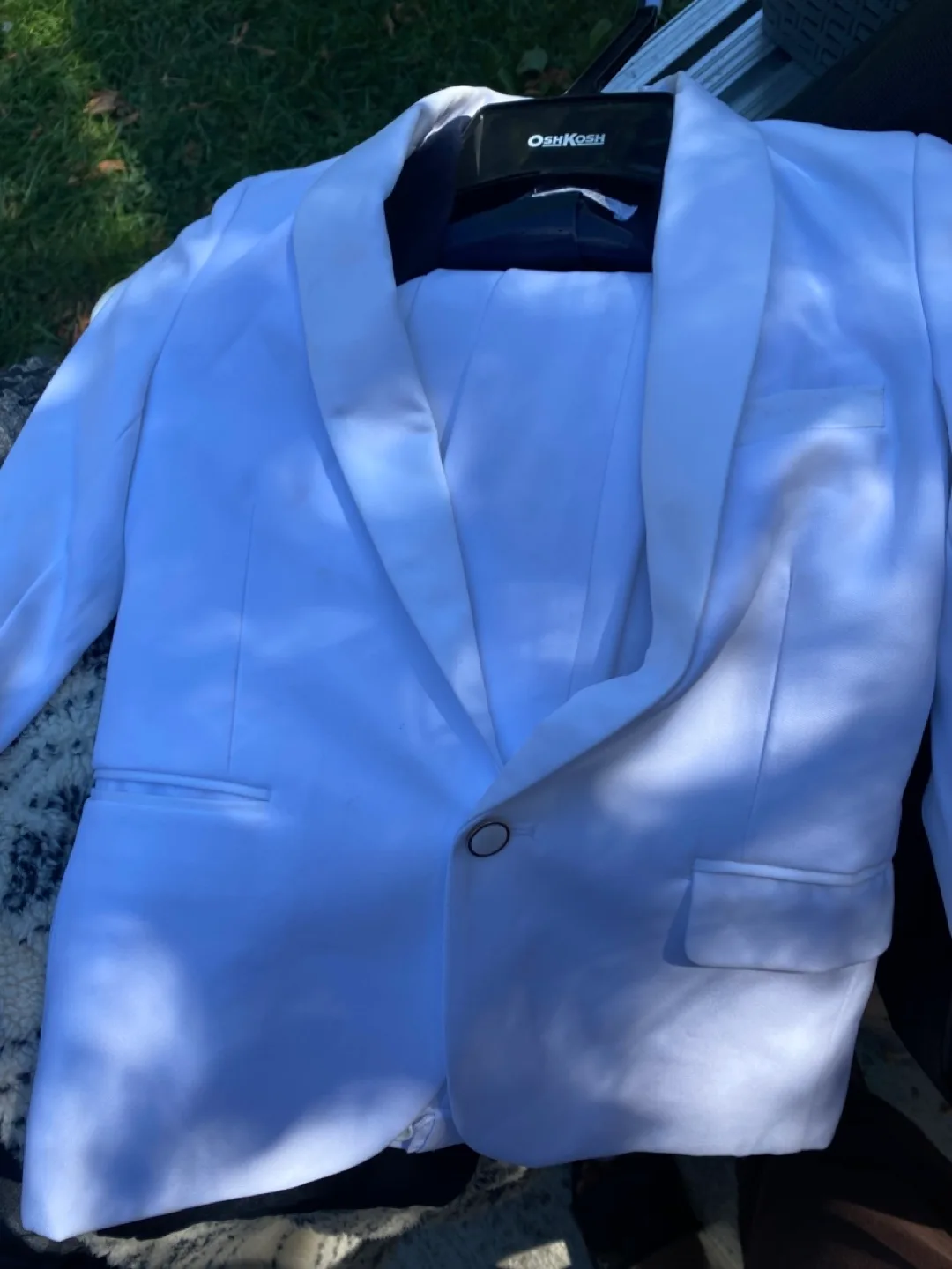 White Suit size kids 7 thumbnail