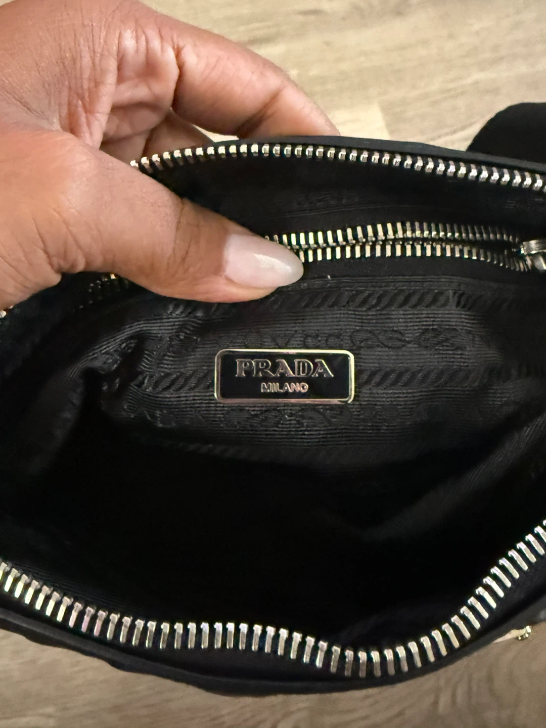 Authentic Prada Black Nylon Crossbody Bag - photo 4