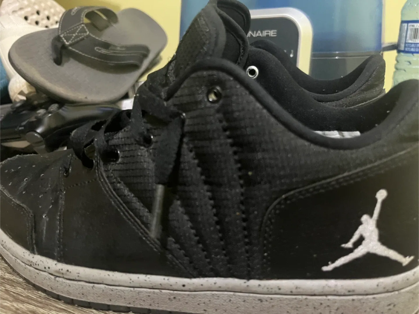 Jordan Flight 45 High - Size 8 image indicator(2)