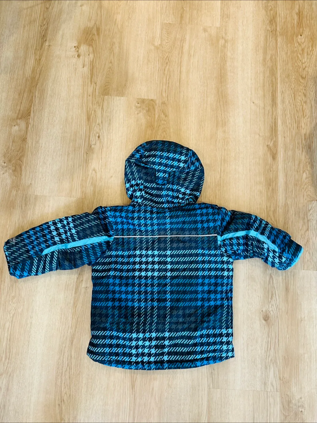 Columbia Boy's Winter Jacket, Size 3T image indicator(2)
