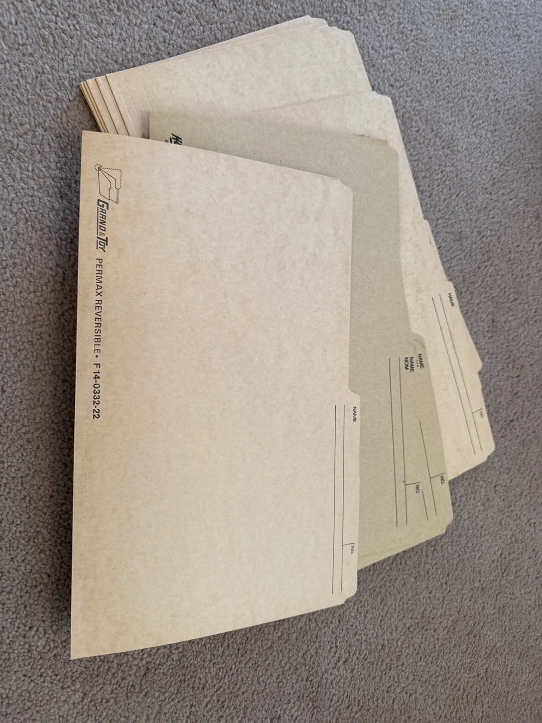 Free. Grand & Toy Permax Reversible File Folders thumbnail