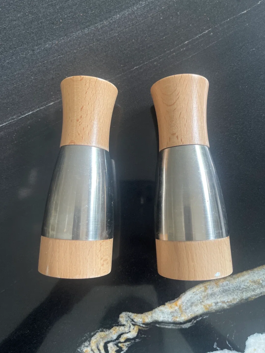 Trudeau Salt & Pepper Grinder Set thumbnail