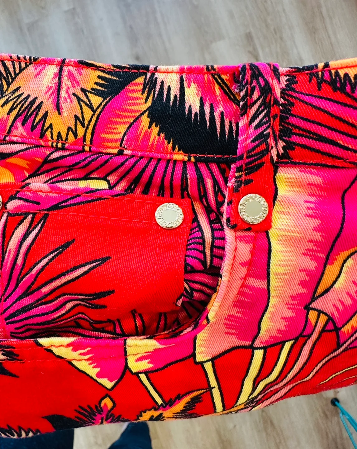 Versace for H&M Palm Print Pants - Size 8 image indicator(3)