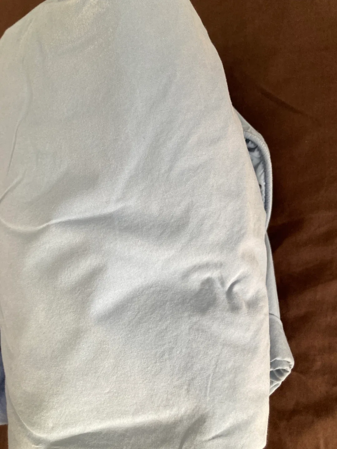 queen sized feather duvet and 2 duvet covers 🥕 image indicator(7)