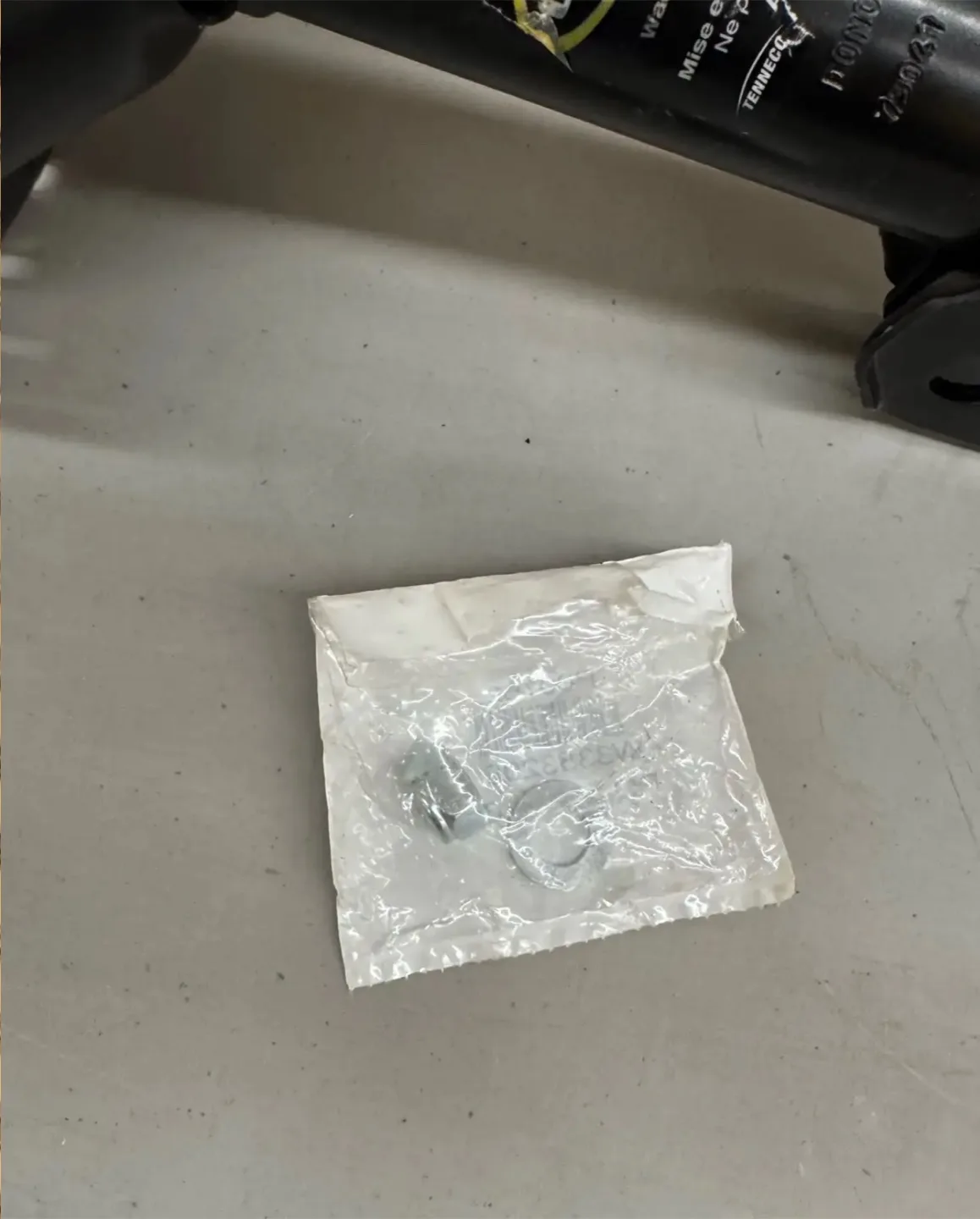 Subaru Outback Monroe Front Strut image indicator(9)