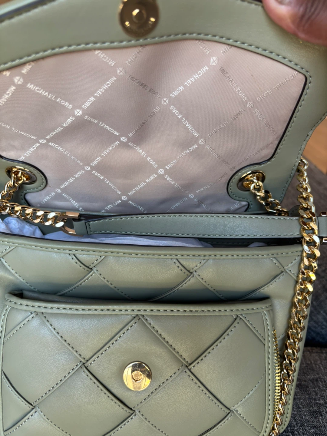 Michael Kors Leather Shoulder Bag - Never Used - photo 5