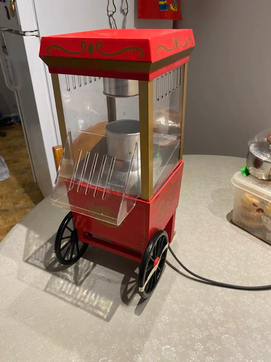 Nostalgia Red Vintage Popcorn Maker