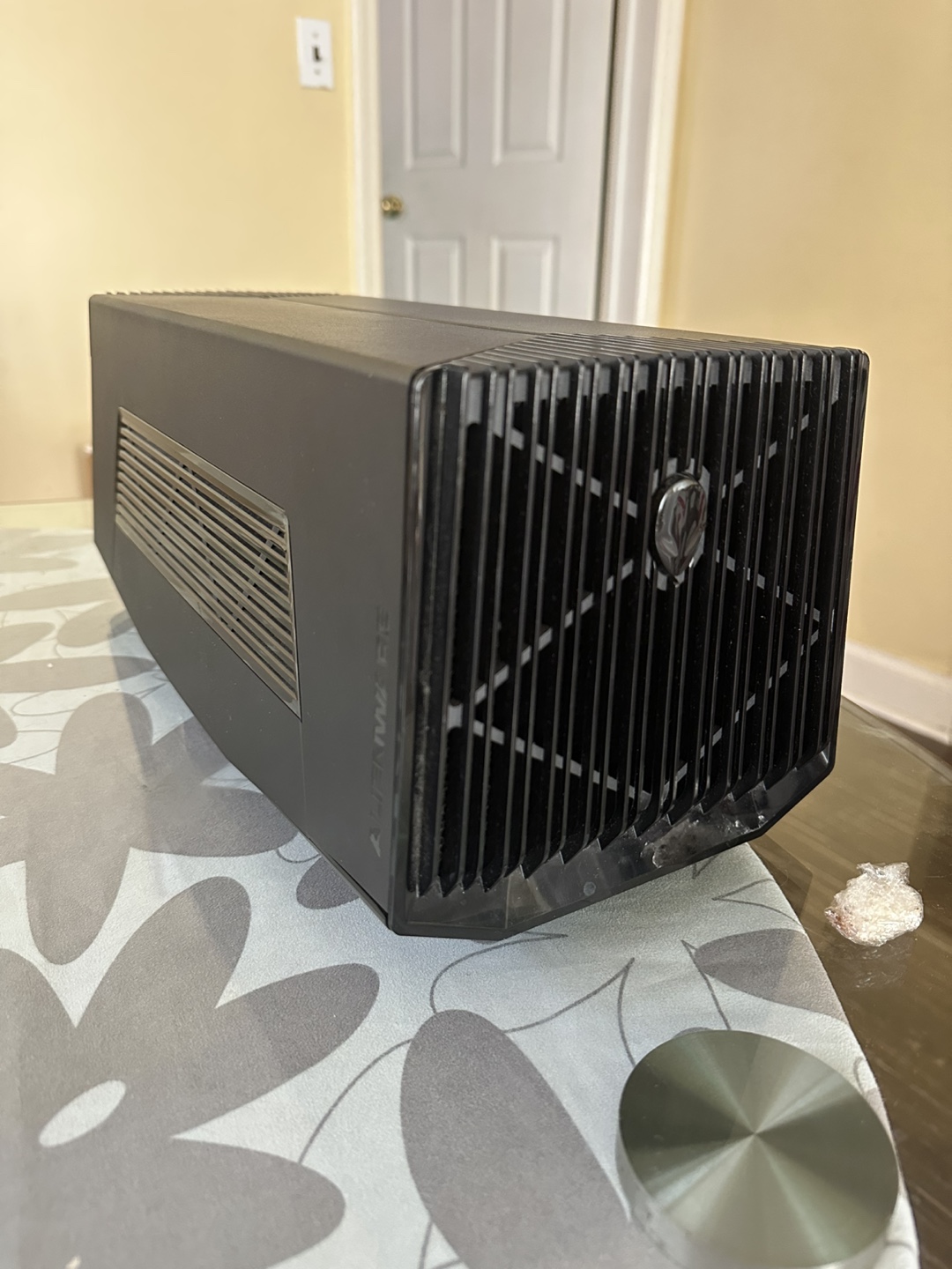 Alienware graphics card reader