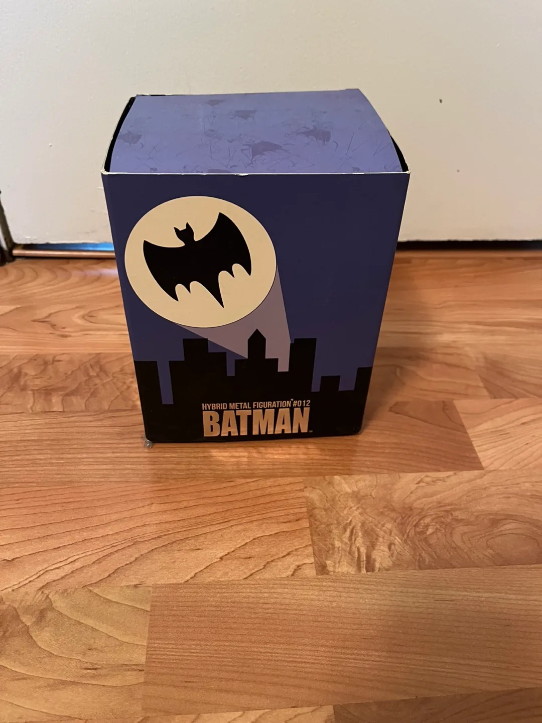 Herocross Batman Hybrid Metal Figurine image indicator(2)