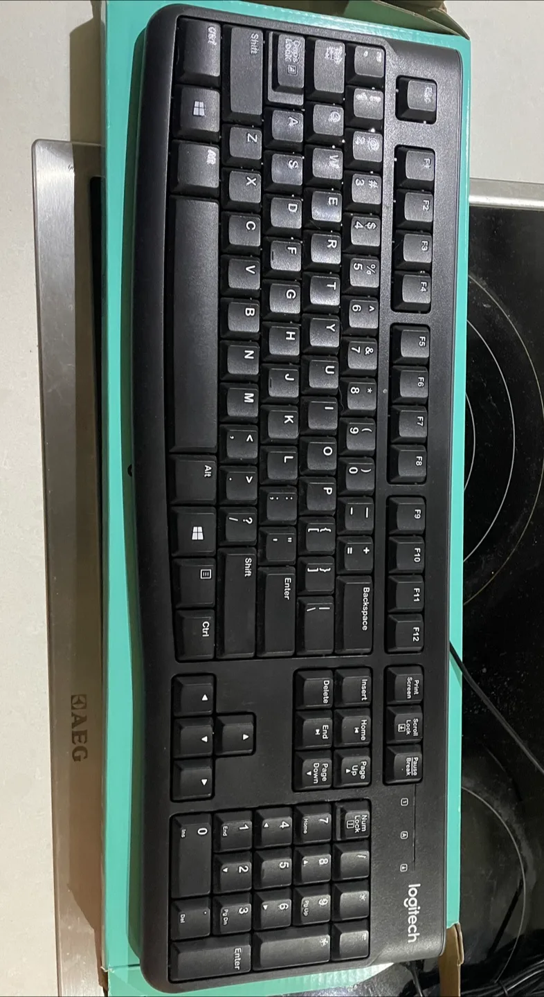Logitech K120 Keyboard - New! thumbnail