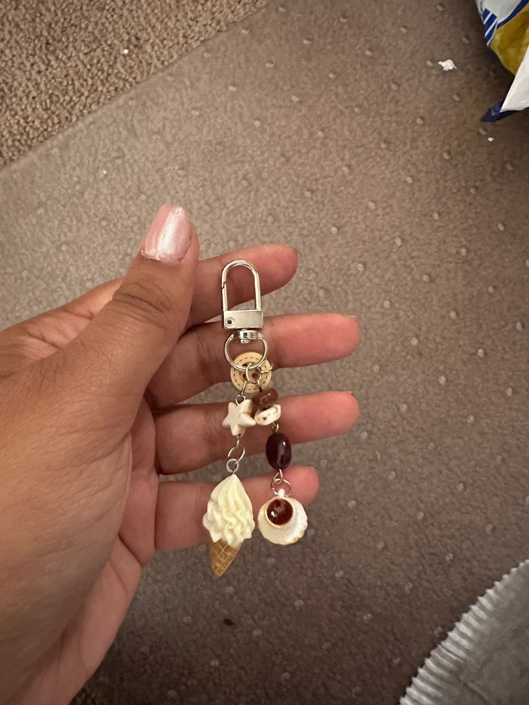 Charm Keychain with Ice Cream & Coffee thumbnail