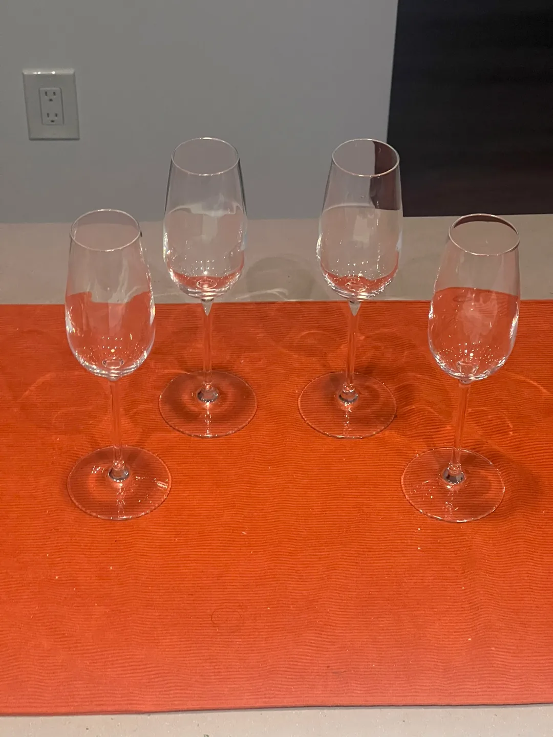 Wine or Champagne glasses (set of 4) thumbnail