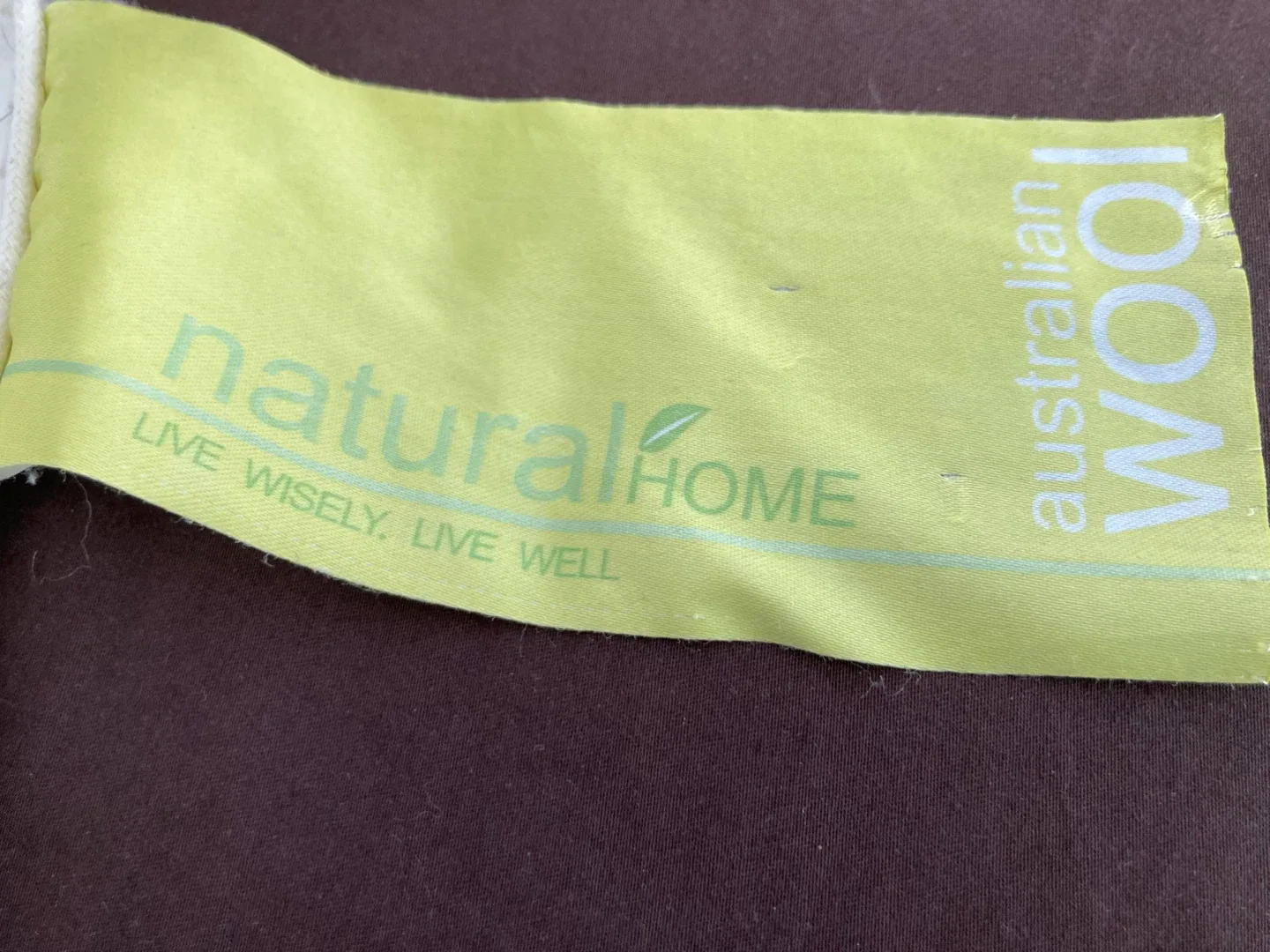 twin sized wool duvet and 2 duvet covers 🥕 image indicator(4)