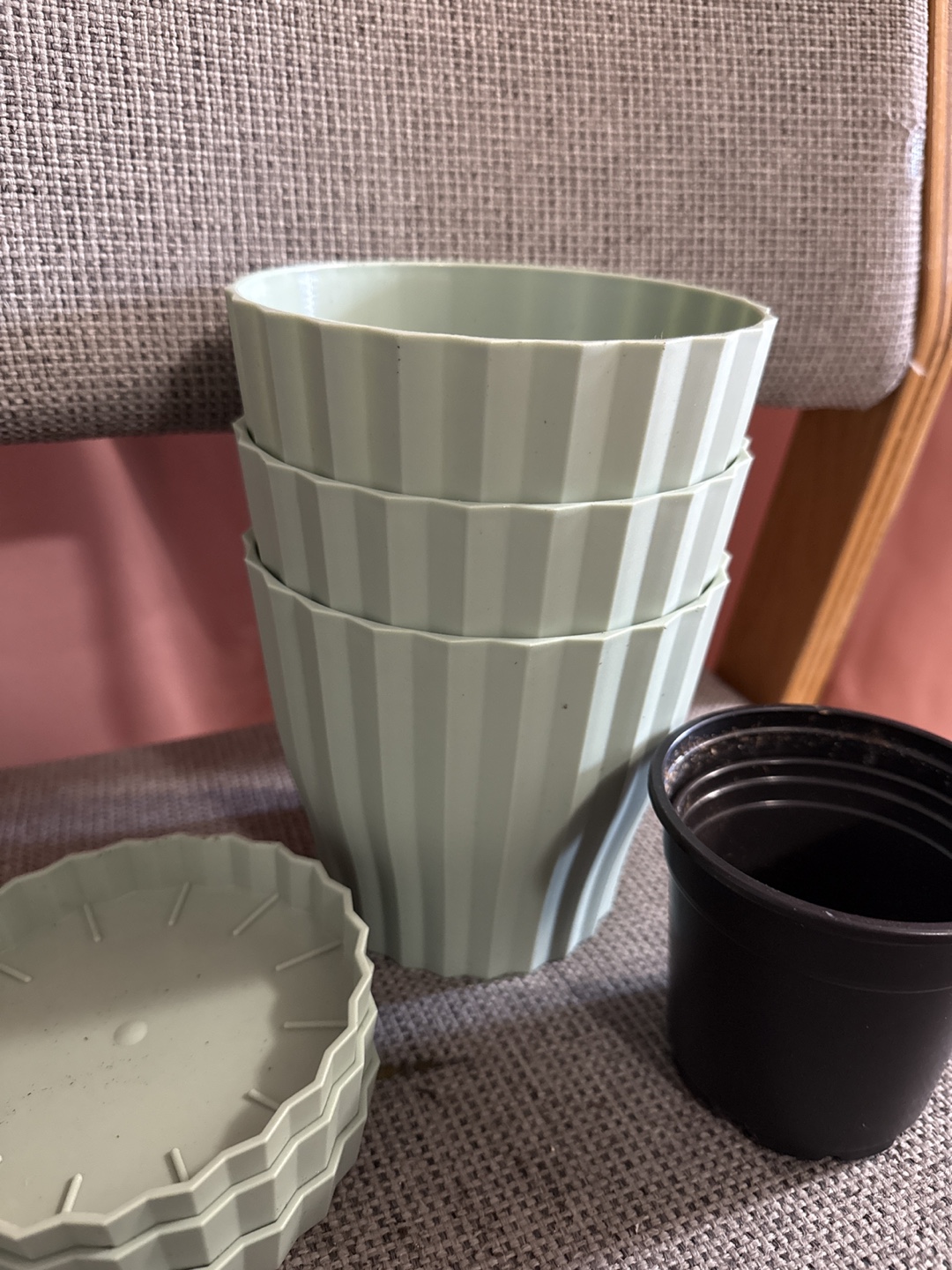 🥕Set of 3 Light Green Plant Pots - photo 2