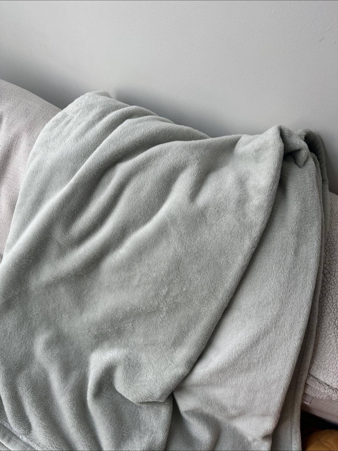 Cozy sage green Blanket - photo 3
