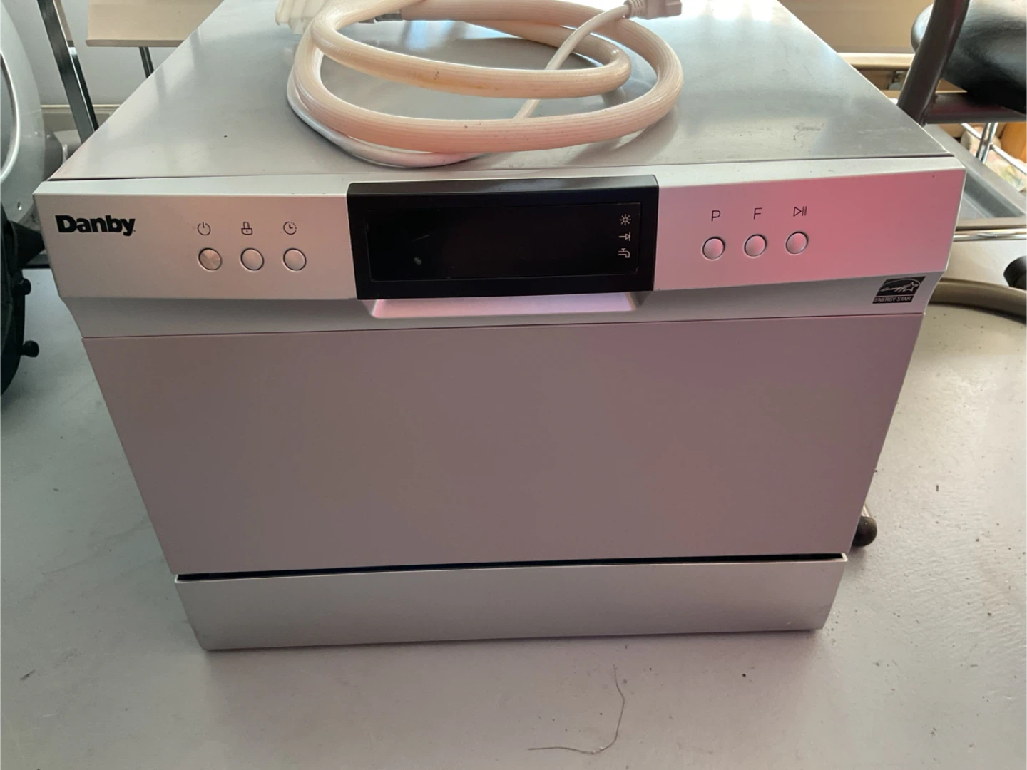 Danby Countertop Dishwasher 🥕 - photo 3