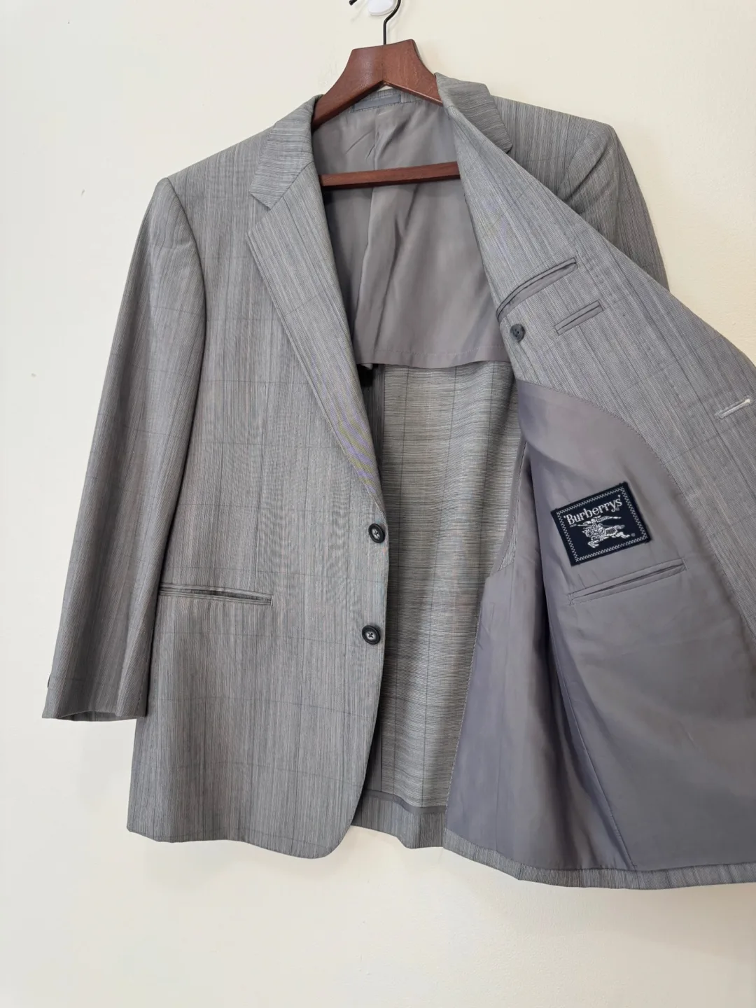 Burberrys Vintage Wool Blazer Jacket Classic 100% Wool Luxury image indicator(7)