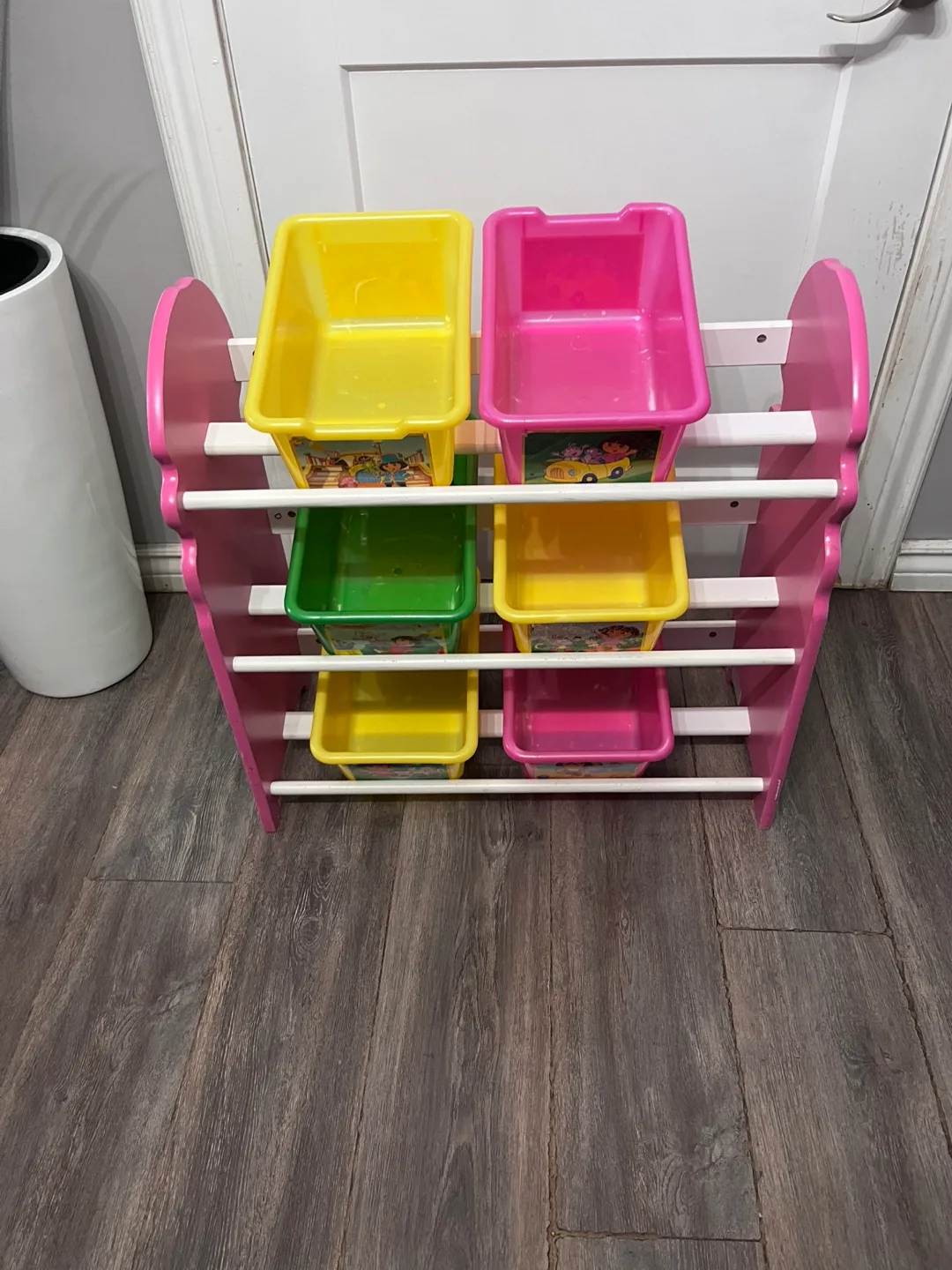 Dora the Explorer organizer 🥕 thumbnail
