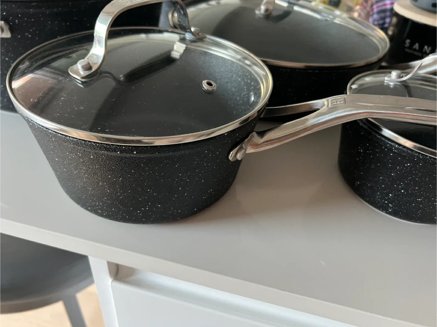 The Rock speckled black cookware set image indicator(4)