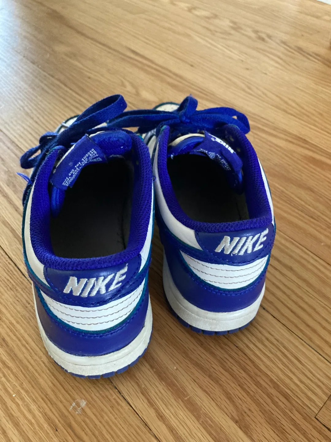 Nike Dunk Low - Blue/White - Size 4.5Y image indicator(5)