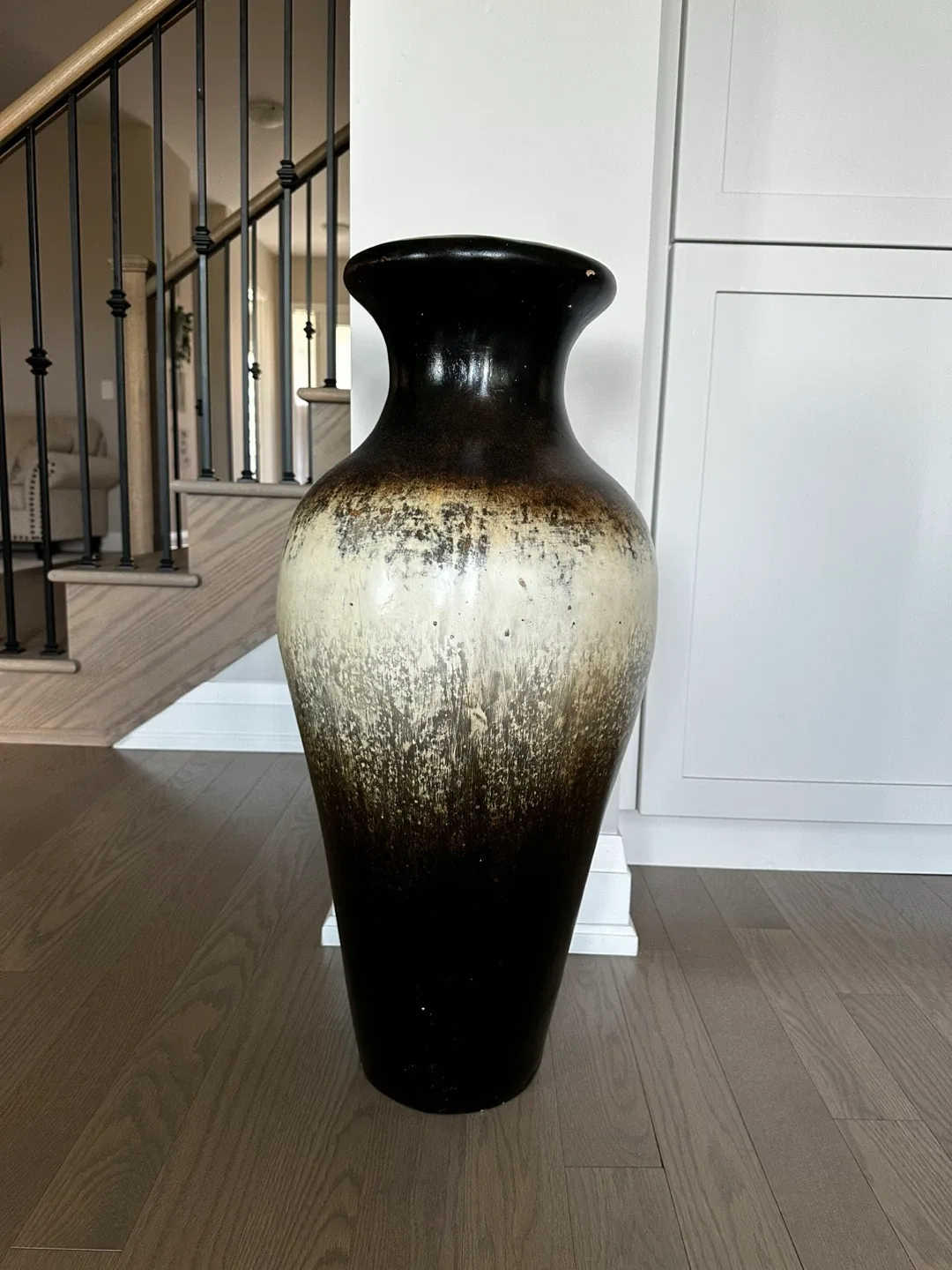 Large Decorative Brown & Cream Vase image indicator(2)