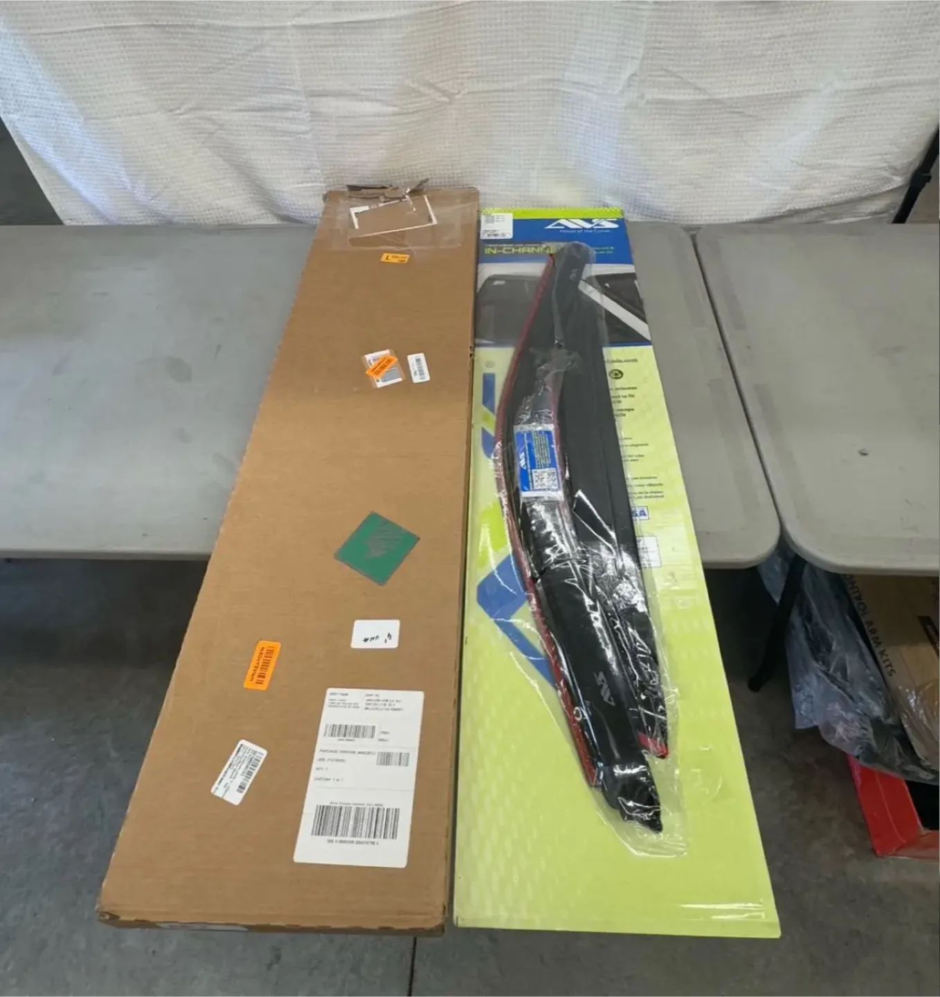 Auto Ventshade Ford Super Duty 17-25 image indicator(4)