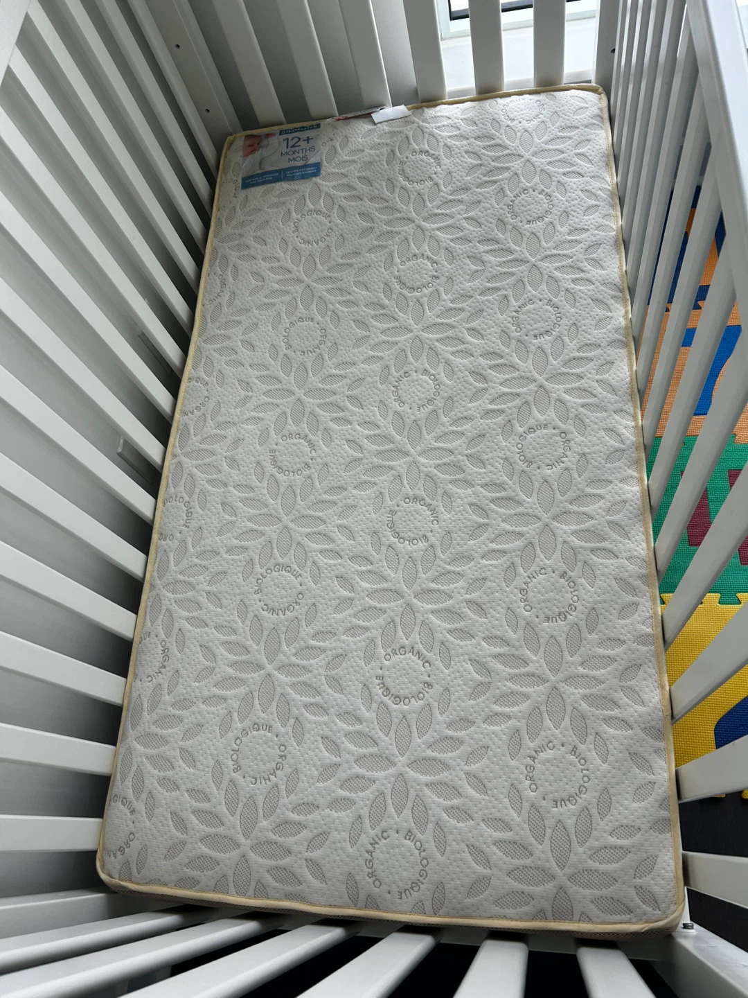 Simmons Kids Organic Crib Mattress - Like New! - photo 2