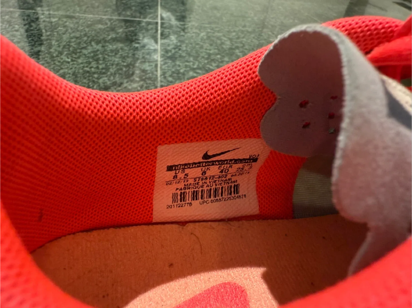 Nike Women's Running Shoes - Size 8.5 image indicator(3)