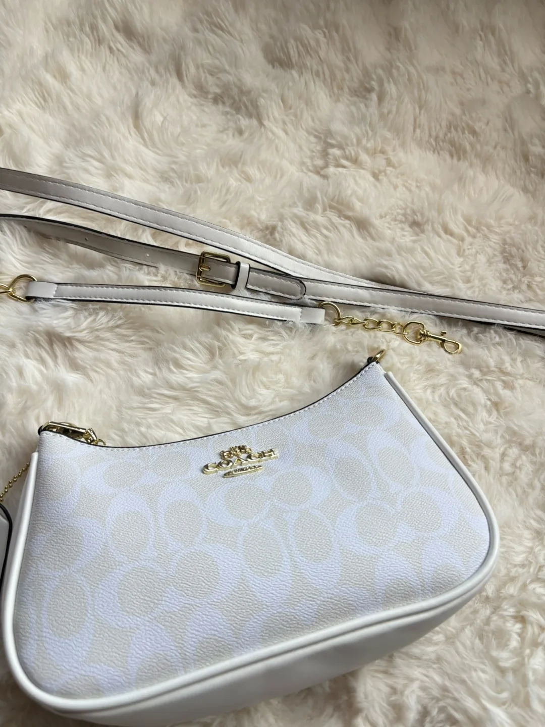 Coach White/Pink Handbag thumbnail