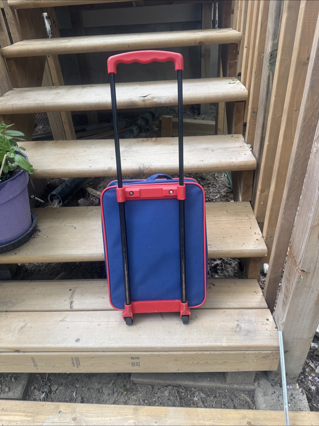 Disney Pixar Cars Rolling Luggage - photo 2